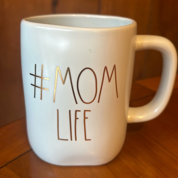 New Rae Dunn # MOM LlFE coffee mug - Picture 1 of 5